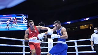 Aziz Abbes Mouhiidine sul ring.