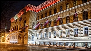 مبنى برلمان لاتفيا في العاصمة ريغا