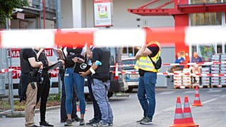 Alman polis kordonu (Arşiv)