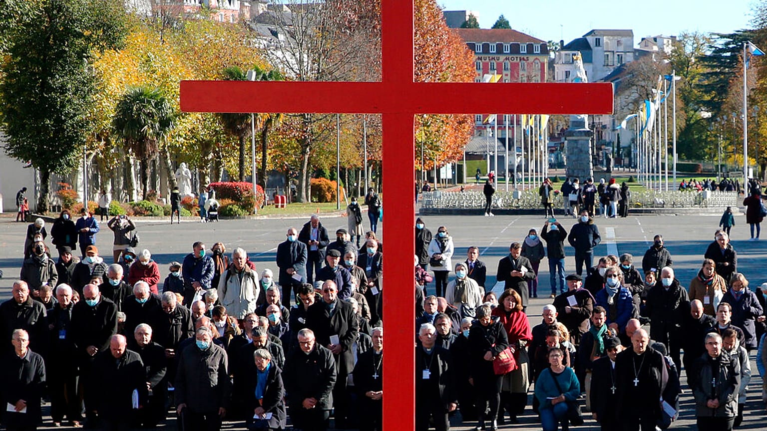 Katholische Kirche Frankreichs bittet um Vergebung für massenhaften Missbrauch