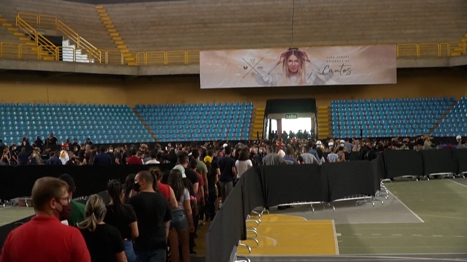 Fans in the gym