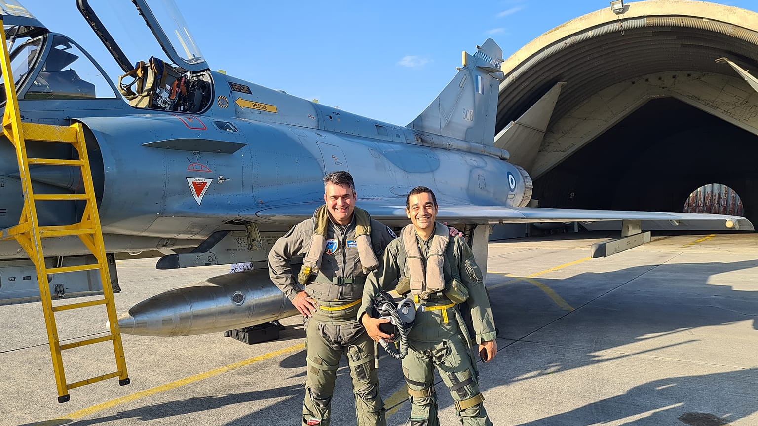 Πτήση με Mirage 2000–5 μαζί με τους Ικάρους του Αιγαίου
