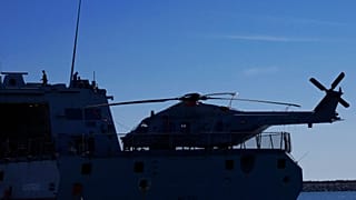 Ελικόπτερο σε γαλλική φρεγάτα ανοιχτά της Κύπρου