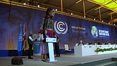 Mujeres y niñas se ven más golpeadas por la crisis climática.