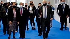 Politiker:innen bei der COP26