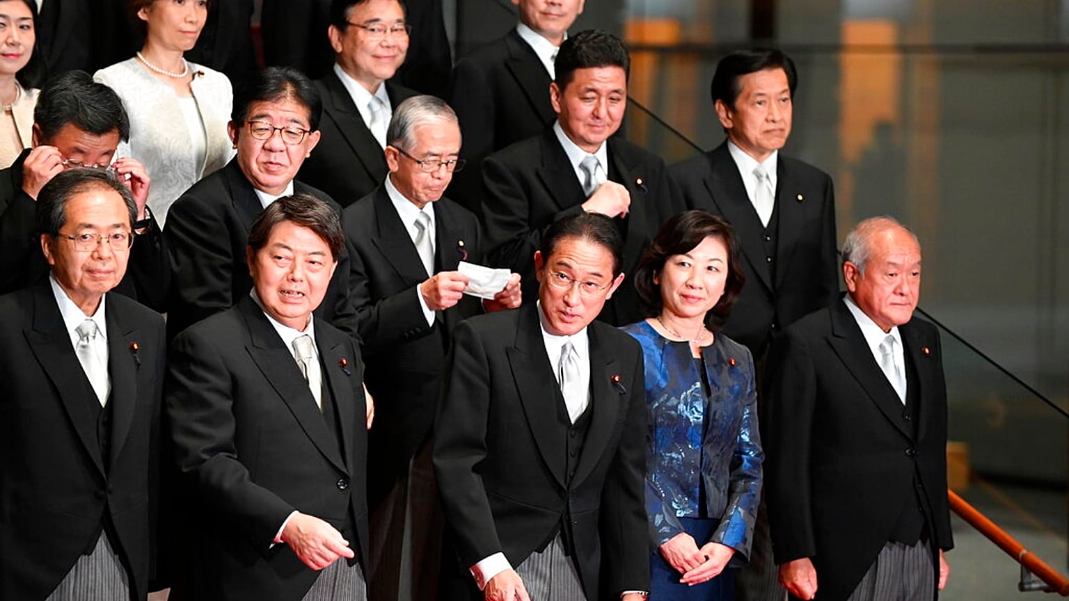 Giappone, al via il secondo governo Kishida