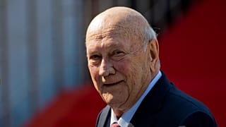 Morto l'ultimo presidente bianco del Sudafrica, Frederik De Klerk