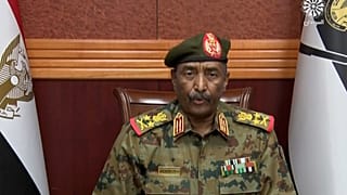 القائد العسكري الفريق أول عبد الفتاح البرهان