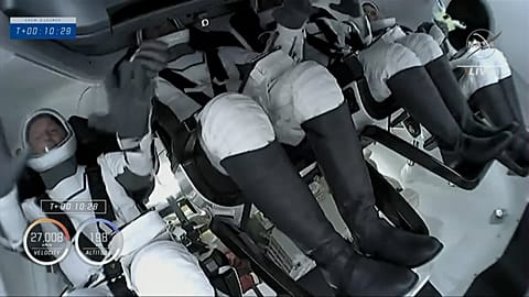 Décollage réussi pour la fusée SpaceX, en route vers la Station spatiale internationale 