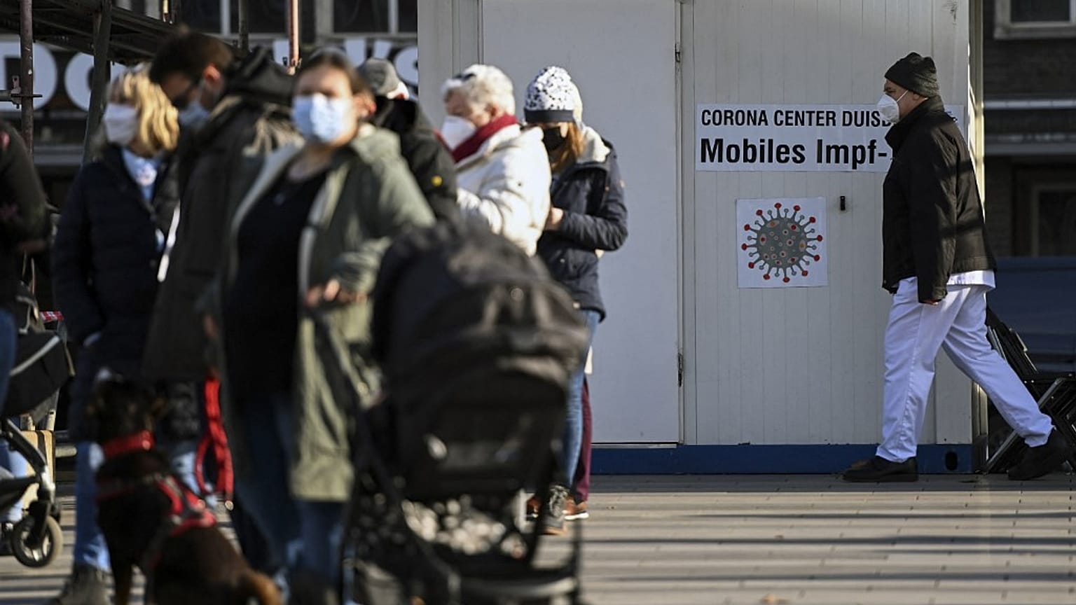 Covid-19 in Europa: Volle Intensivstationen, neue Lockdowns