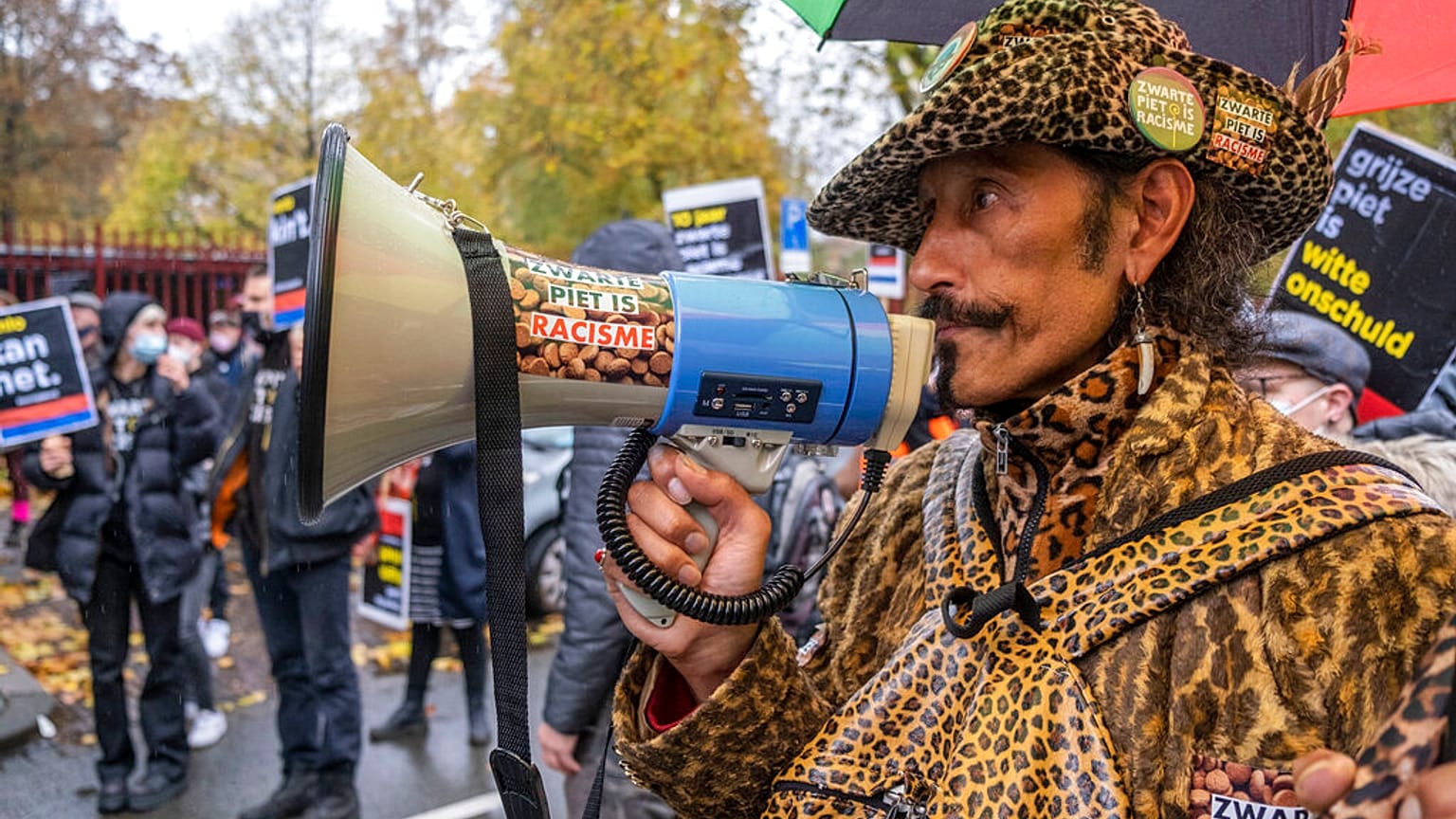 Megérkezett Hollandiába a Mikulás
