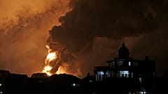 Пожар на НПЗ Чилакап в Индонезии