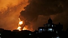 Der Feuerball war bis in die nahegelegene Hauptstadt Jakarta zu sehen