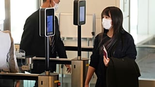 Japon eski prenses Mako, ülkesinden ayrılarak ABD'ye hareket etti