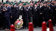 Veteránok az emlékezés vasárnapján a Cenotaph-nál 