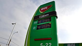 Hungria limita preços dos combustíveis