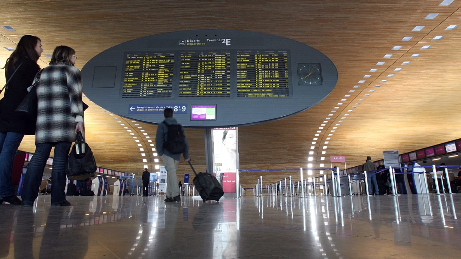 Fransa'nın başkenti Paris'teki Roissy Havaalanı 