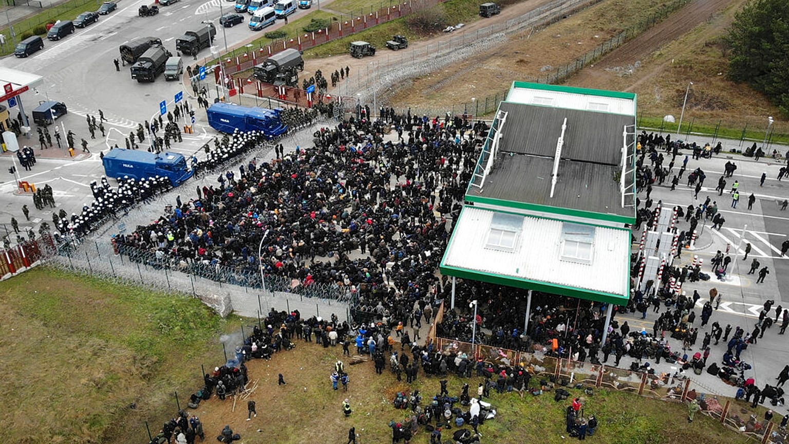 Κρίση ΕΕ-Λευκορωσίας: Οχύρωση των συνόρων ζητούν οι χώρες της Βαλτικής