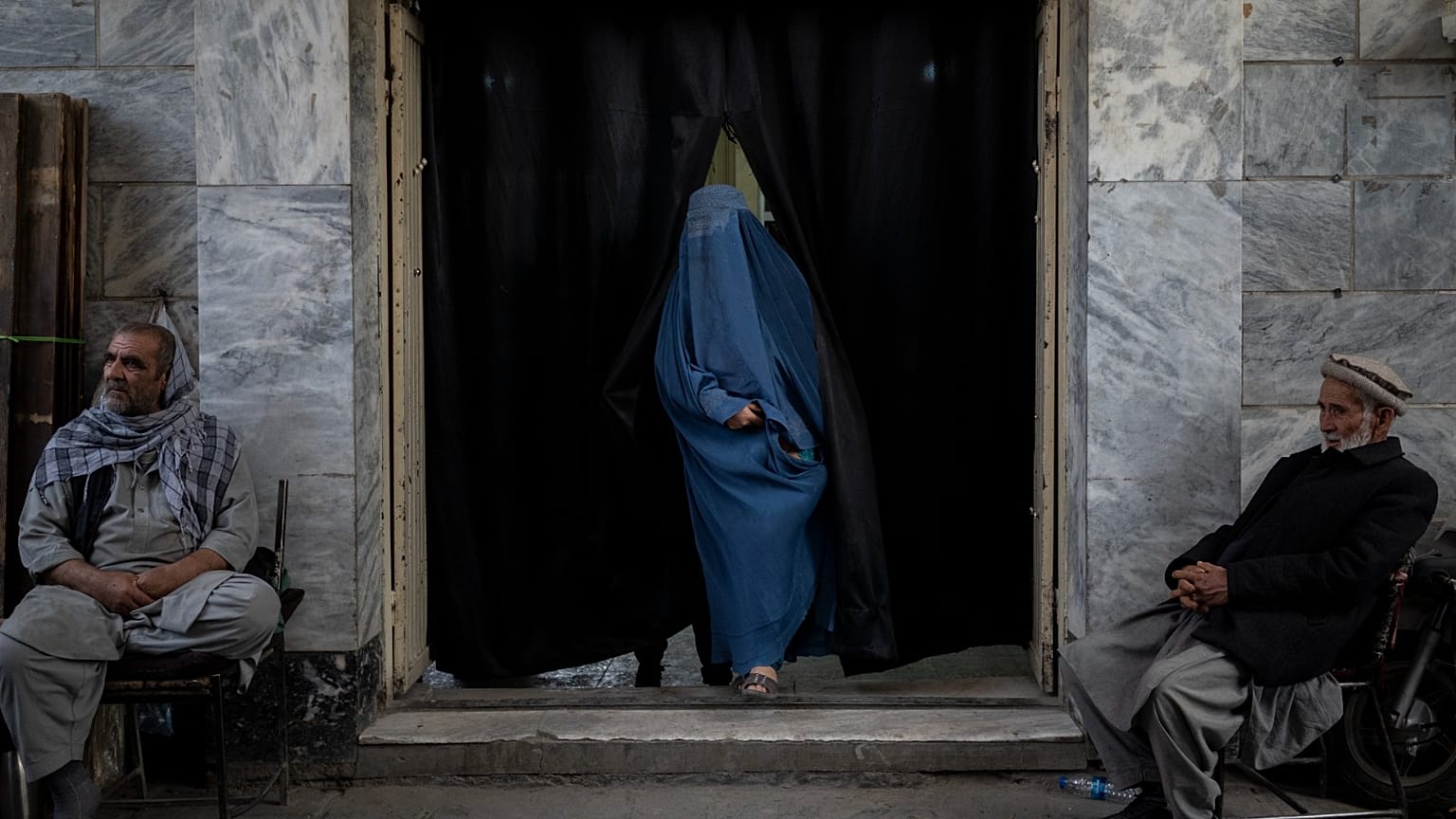 الهزارة: أقلية إثنية من الطائفة شيعية في أفغانستان