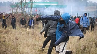 Crece la tensión en la valla fronteriza entre Polonia y Bielorrusia