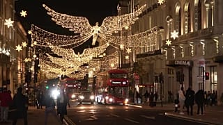 London jetzt festlich beleuchtet