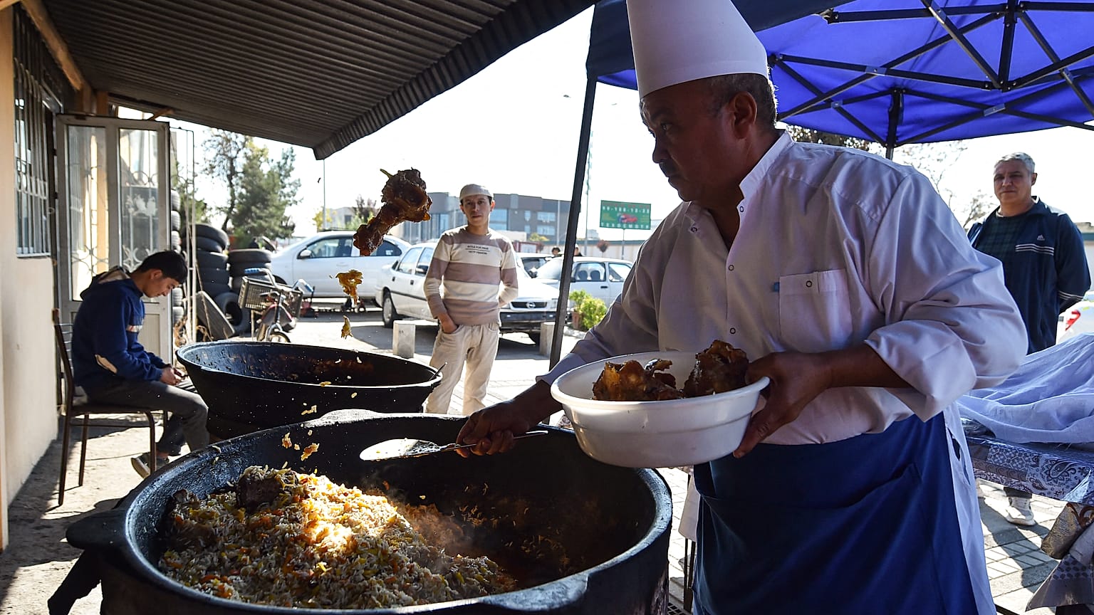 Usbekistans Plov bleibt lecker, wird teurer