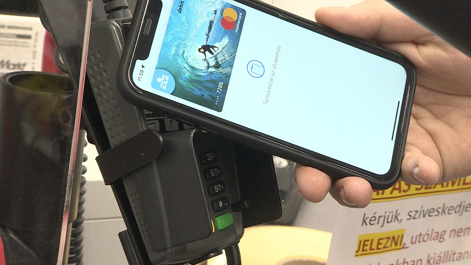 Mobilfizetés a Media Markt budapesti Stop Shop üzletében