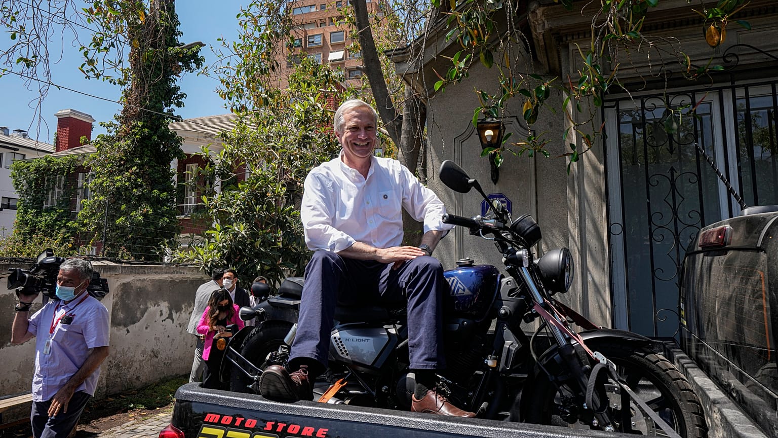 El candidato ultraconservador para la Presidencia de Chile, José Antonio Kast. Foto tomada el 2 de noviembre en Santiago, Chile.