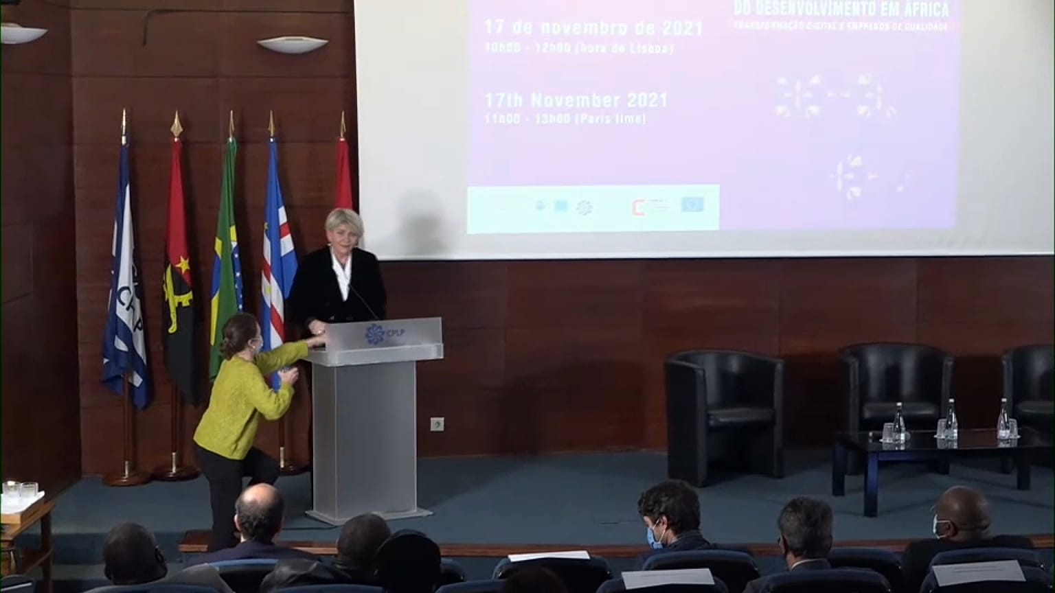 Apresentação do relatório "Dinâmicas do Desenvolvimento em África"