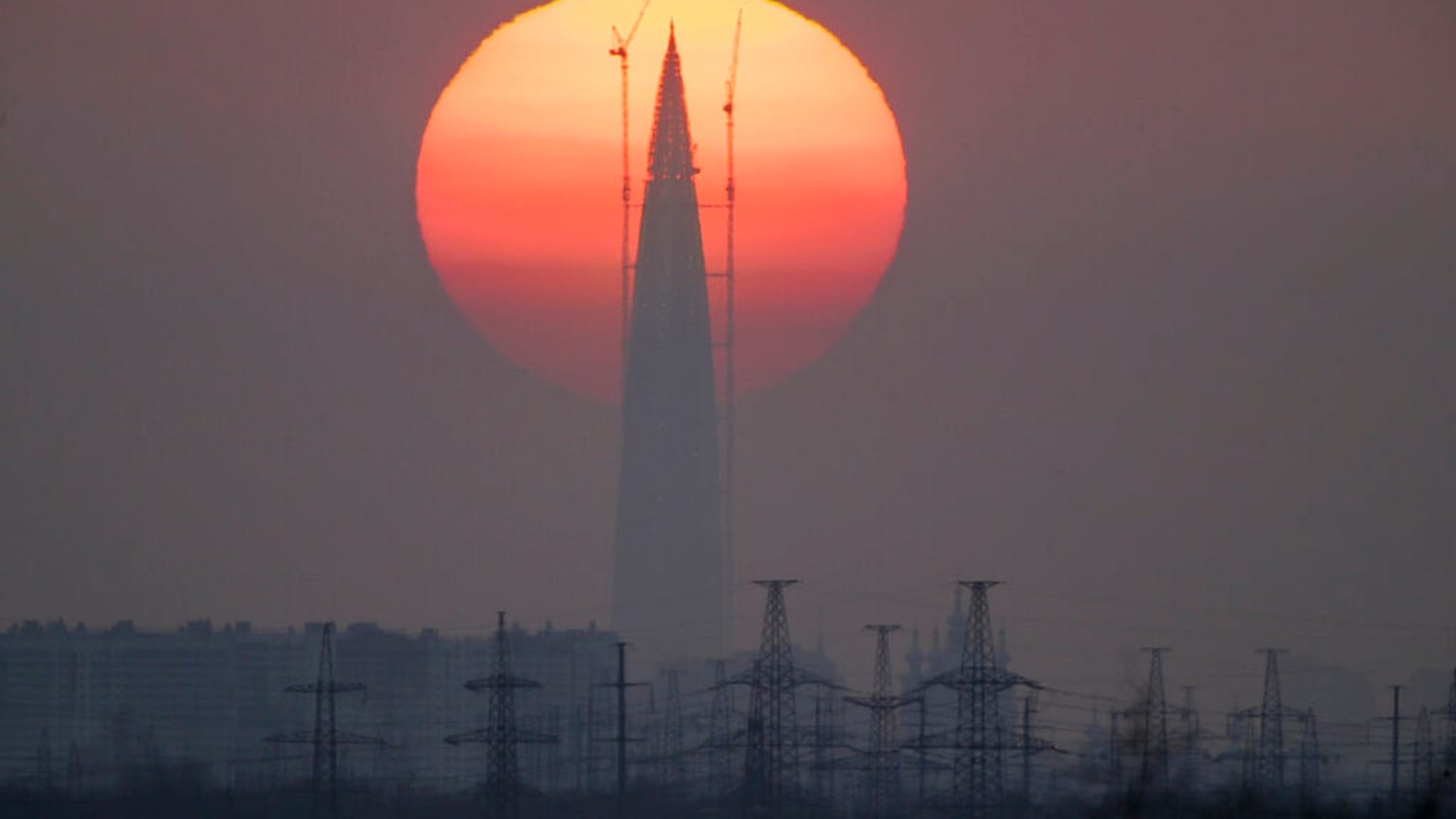 Ο υπό κατασκευή νέος πύργος της Gazprom στην Αγία Πετρούπολη