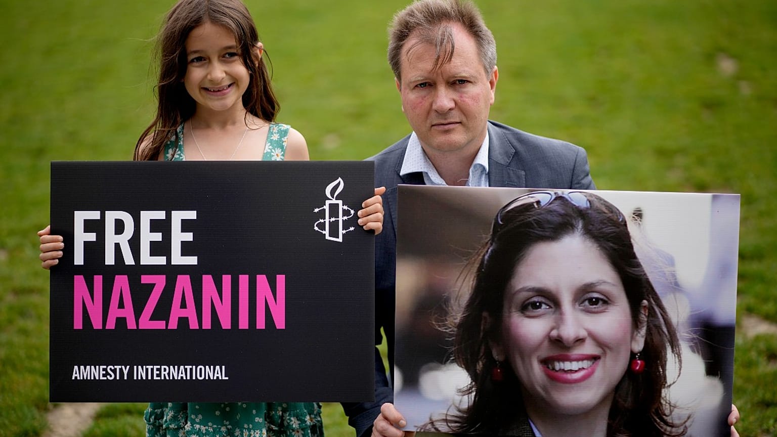 Richard Ratcliffe, the husband of imprisoned British-Iranian Nazanin Zaghari-Ratcliffe and their daughter Gabriella, marking 2,000 days in detention, London, Sept. 23, 2021.  
