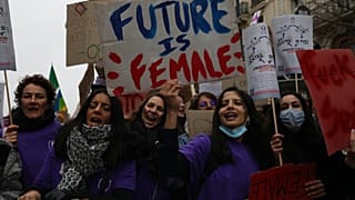 Manifestación en París contra la violencia machista
