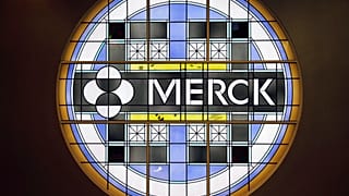 Amerikalı ilaç üreticisi Merck, Covid-19'a karşı geliştirdiği Molnupiravir ilacının ölüm riskini yüzde 50 azalttığını açıklamıştı 