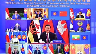 Hszi Csin-ping virtuális tanácskozáson az ASEAN-csúcson