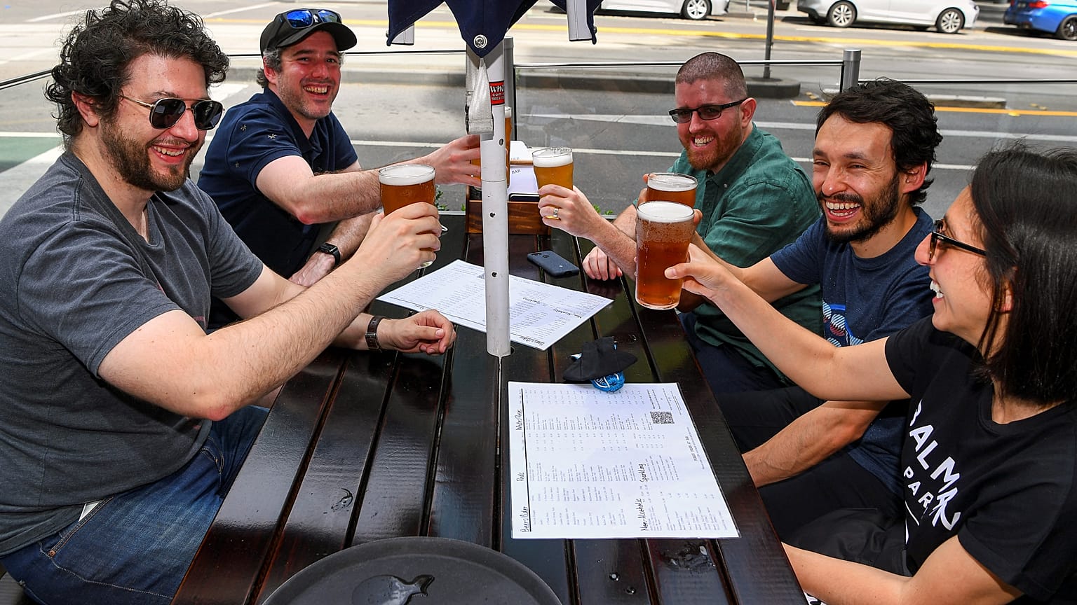 Students and skilled workers will be welcomes back to Australia from 1 December 2021.