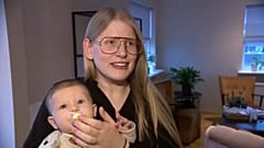 Lilja Soley Hauksdottir és kisbabája