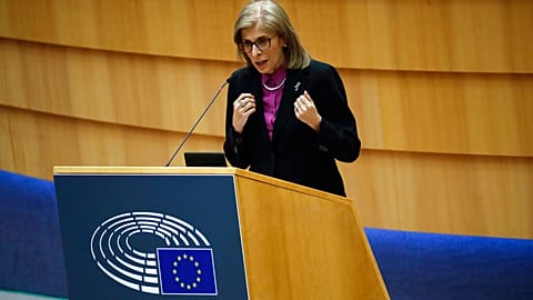 Países da União Europeia apertam cerco a não vacinados