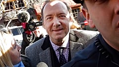 Kevin Spacey bei einem Gang vor Gericht in Nantucket im Januar 2019