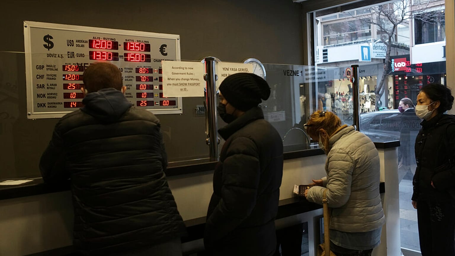 Merkez Bankası'ndan doğrudan döviz müdahalesi