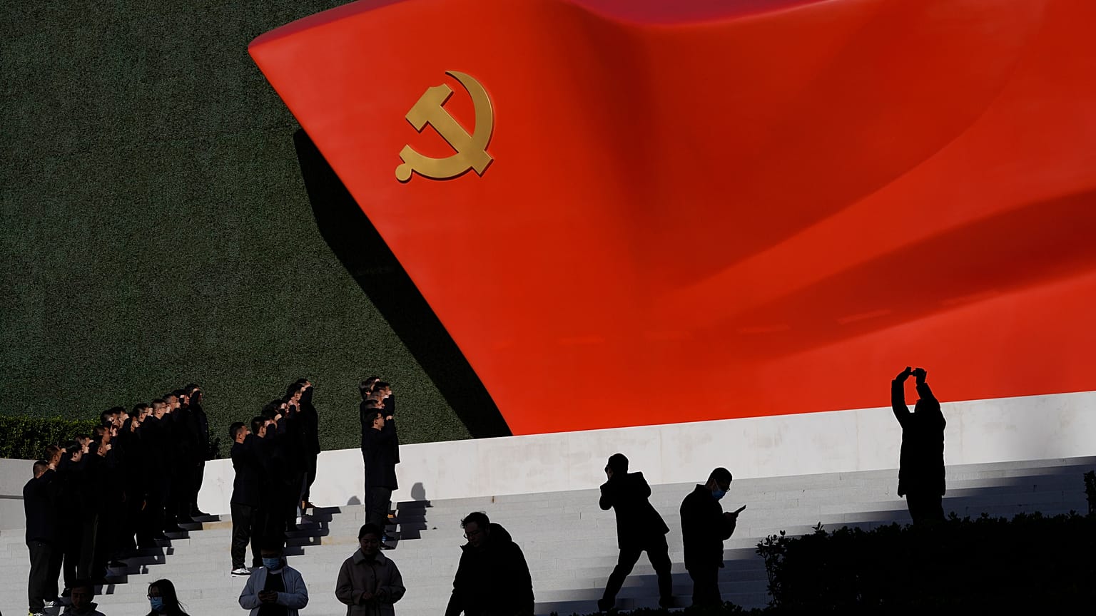 میدانی در نزدیکی ساختمان مرکزی حزب کمونیست چین در پکن