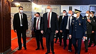 وزیر دفاع اسرائیل پیش از دیدار با همتای مراکشی‌اش با حضور در مقبره پدربزرگ پادشاه حاکم، به او ادای احترام کرد