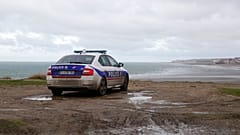 Véhicule de la police française garé à Wimereux (dans le nord de la France), le 25/11/2021