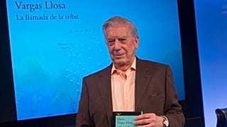 L'écrivain d'origine péruvienne  Mario Vargas Llosa lors de la présentation d'un de ses ouvrages - Madrid (Espagne), le 28/02/2010