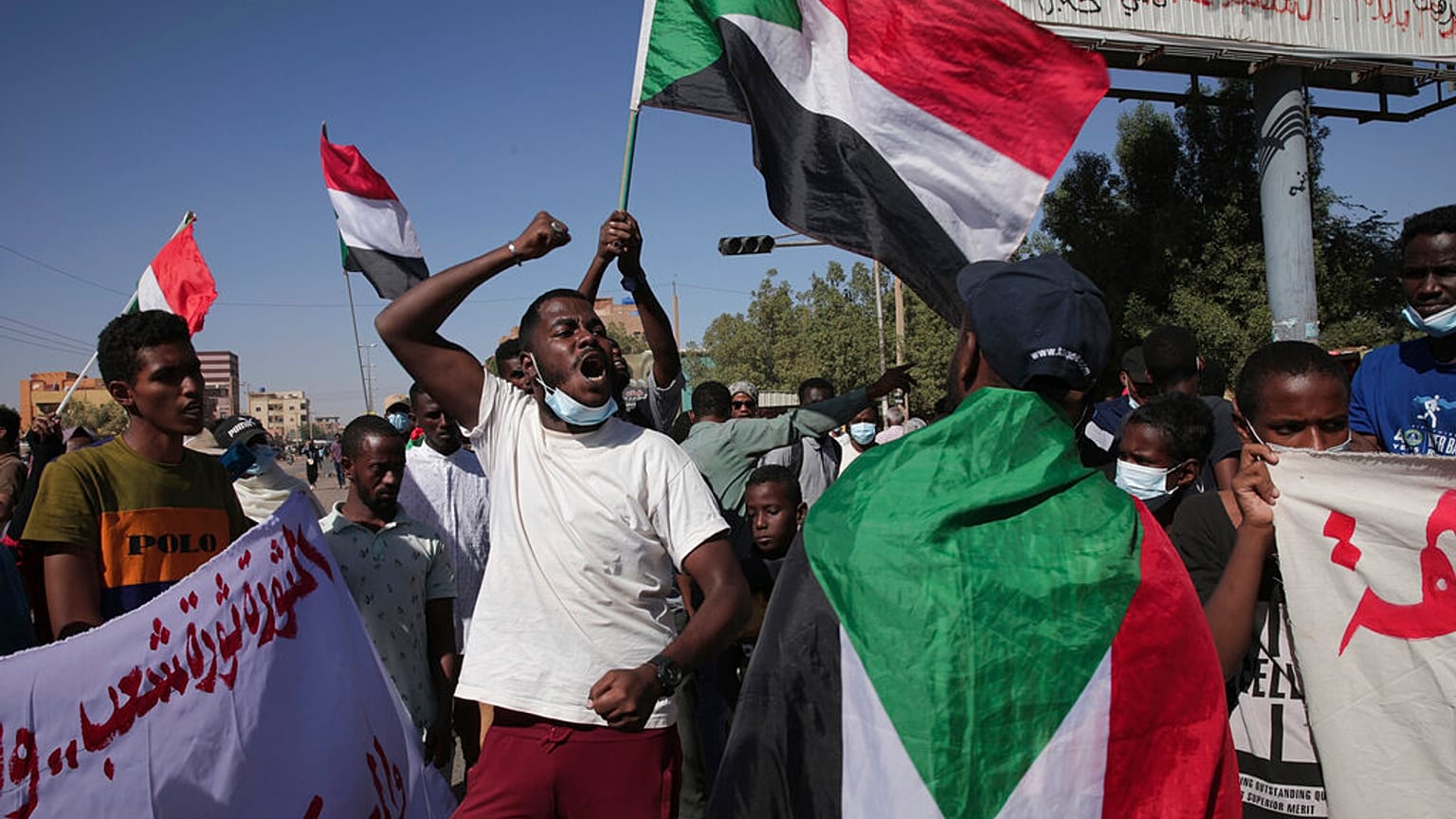 Des milliers de Soudanais se sont rassemblés à Khartoum pour exiger de vraies réformes démocratiques