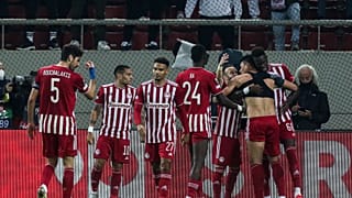 ΟΙ ΠΑΙΚΤΕΣ ΤΟΥ ΟΛΥΜΠΙΑΚΟΥ ΠΑΝΗΓΥΡΙΖΟΥΝ