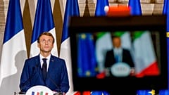 Emmanuel Macron bei seinem Rom-Besuch an diesem Freitag. Mit London liegt er derzeit über Kreuz