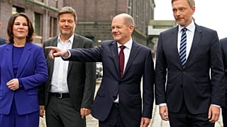 Yeşiller eş başkanları Annalena Baerbock ve Robert Habeck, SDP Genel Başkan Olaf Scholzs ve Hür Demokratların lideri Christian Lindne