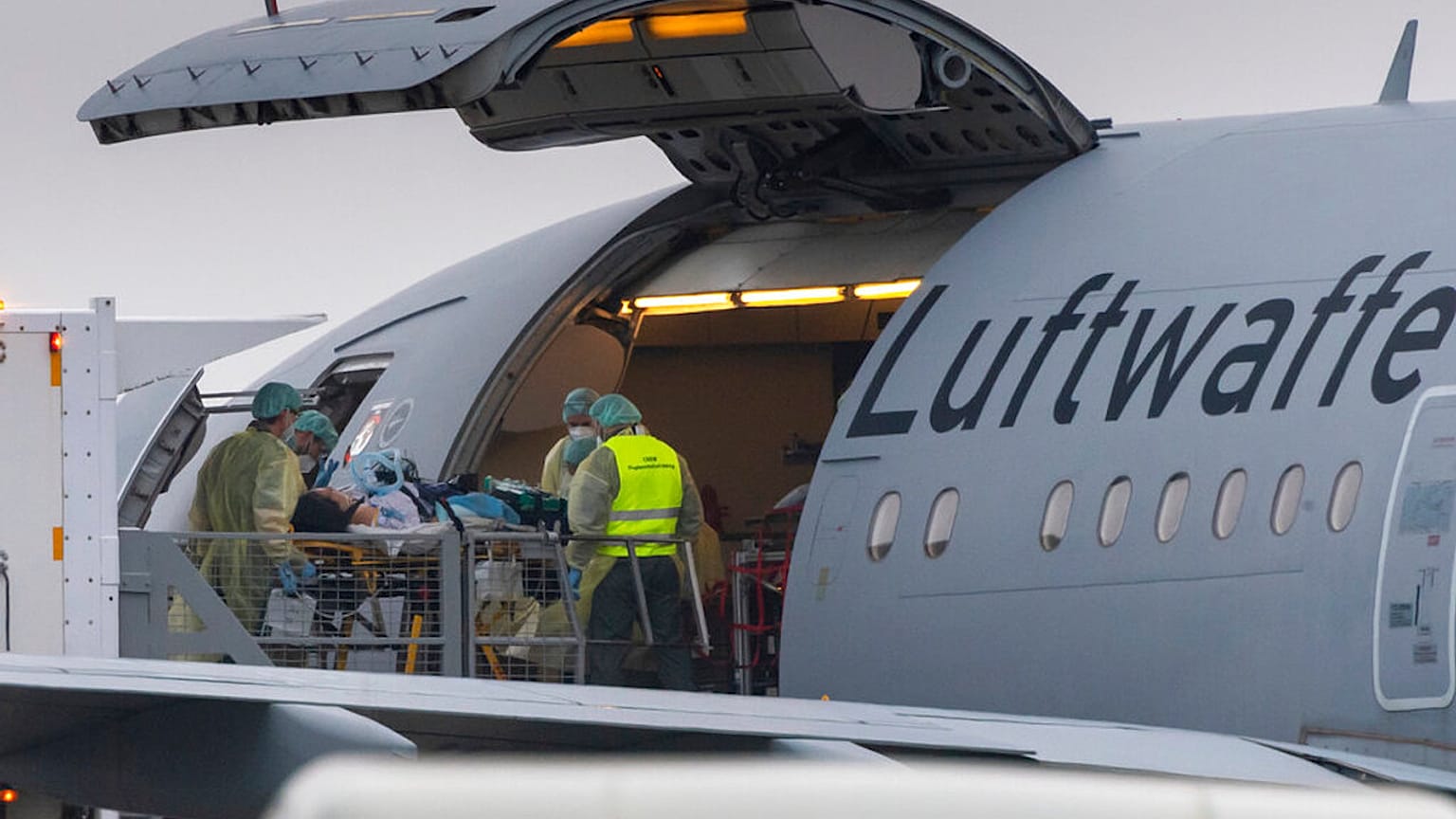 L'Allemagne a débuté le transfert de patients Covid-19 du sud du pays vers les länder du nord moins touchés par l'épidémie