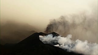 Airlines forced to cancel more flights as lava continues to flow from La Palma's volcano,