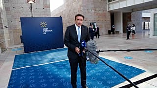 نائب رئيس المفوضية الأوروبية مارغريتيس سخيناس يتحدث إلى الصحفيين في مركز بيليم الثقافي في لشبونة، البرتغال، الثلاثاء 22 يونيو 2021